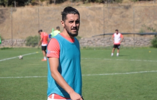 Osmaniyespor'un yeni golcüsü Cenk: Şampiyonluk yaşamak için geldim