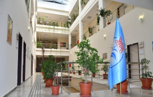 OKÜ'de 'Engelsiz Üniversite' bayrakları dalgalanmaya başladı