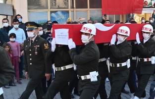 Şehit Abdurrahman Topuksuz son yolculuğuna uğurlandı