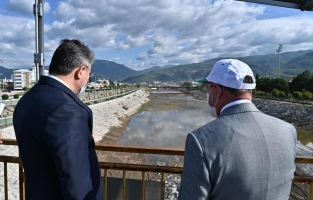 Karaçay'da tekne gezisi yapılabilecek