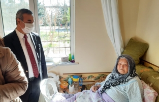 85 yaş ve üstü vatandaşlar evlerinde aşılanıyor