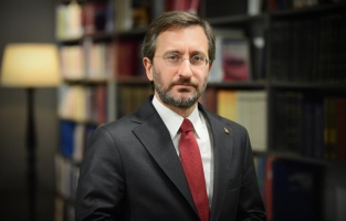 İletişim Başkanı Fahrettin Altun, Çalışan Gazeteciler Gününü kutladı