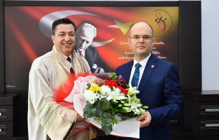 OKÜ Rektörü Prof. Dr. Turgay Uzun göreve başladı