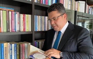 Ersoy: 'Bağımlılık Tehdidi; Dijital Kültür ile Birlikte Sigara, Alkol ya da Uyuşturucu Bağımlılığından Dijital Bağımlılığa Evrilmiştir'