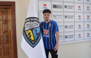 Osmaniyespor'un yıldız oyuncusu Bekir Can 2. Lig'e transfer oldu