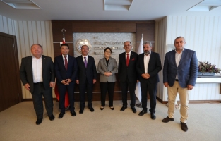 Bakan Yanık'a hemşehri ziyareti