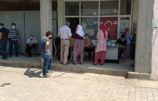 Osmaniye'de Mobil Aşı ekipleri en ücra köyleri de dolaşarak vatandaşları aşılıyor