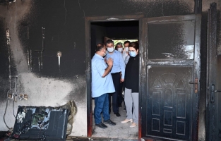 Bakan Yanık, Osmaniye'de yangından zarar gören vatandaşları ziyaret etti