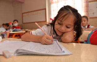 Bir haftalık aranın ardından yüz yüze eğitim başlıyor