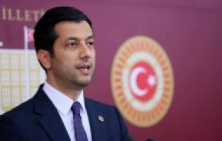 Kaya: Hz. Mevlana'yı taze tutan Rabbine duyduğu aşktır