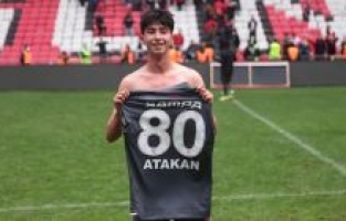 Samsunspor'da ilk maçına çıkan Atakan göz doldurdu