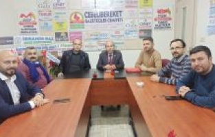 CGC'yi ziyaret eden Aykut Kaplancı, 10 Ocak Gazeteciler Günü'nü kutladı