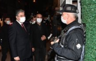 Vali Yılmaz'dan güvenlik güçlerine yılbaşı ziyareti