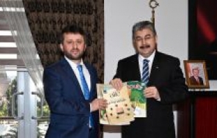 Vali Yılmaz, halkı Diyanet Dergilerine abone olmaya davet etti