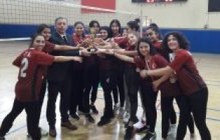 Voleybol genç kızlar ve erkeklerde şampiyonlar belli oldu