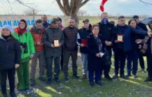 Kuş gözlem etkinliği ve plaket takdimi