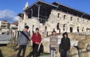 Tarihi Ala Cami öğrencilerin uğrak mekanı oldu