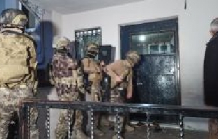 Uyuşturucudan yakalanan 18 şüphelinin 9'u tutuklandı