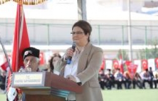 Bakan Derya Yanık'tan duble yol müjdesi