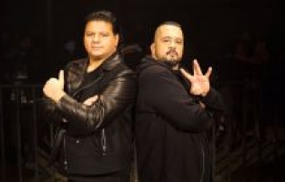 Kubat'ın 'Koca Dünya'sı