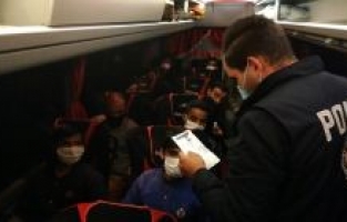 Osmaniye'de 800 yabancı uyruklu şahıs kontrol edildi