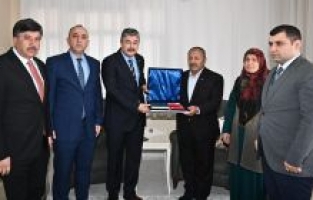 Vali Yılmaz: Şehitlerimize olan borcumuzu hiçbir zaman ödeyemeyiz