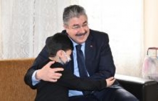 Vali Yılmaz, 8 yaşındaki Kayra'nın ricasını kırmadı