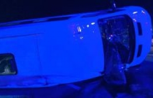 Gezi dönüşü kaza: 17 yaralı