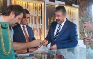 Bahçe'de üretilen tesbihler 50 ülkeye ihraç ediliyor