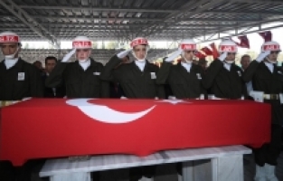 Şehit Atakan Çakır son yolculuğuna uğurlandı