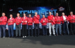 Cumhurbaşkanı Erdoğan Osmaniye'deki Deneyap Atölyesi'nin açılışını yaptı