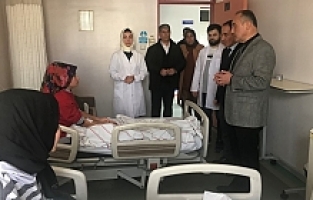 Düziçi Kaymakamı gıdadan zehirlenen öğrencileri ziyaret etti