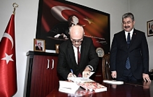 "O Şimdi Vali", çocuklara ve gençlere ilham kaynağı olacak