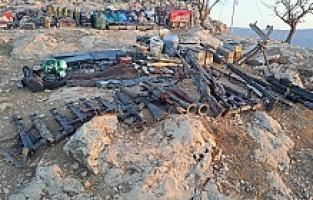 Pençe-Kilit Operasyonu’nda teröristlere ait çok sayıda silah ve mühimmat ele geçirildi