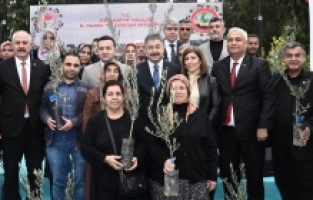 Bakanlık hibeli 58 bin 525 sertifikalı zeytin fidanı dağıtıldı