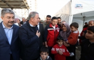 Milli Savunma Bakanı Hulusi Akar, Osmaniye’deki çalışmaları inceledi