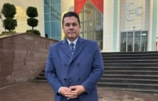 Ruhi Ersoy: Kafası ve masası dağınıklar anlamazlar bizi