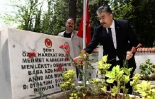 Bayram öncesi şehit kabirleri ziyaret edildi