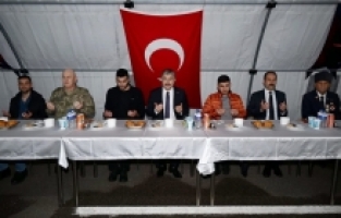 Garnizon Komutanlığı tarafından Gaziler onuruna iftar verildi