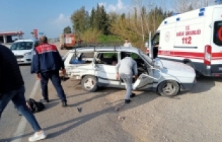 Kadirli'de kaza: 1 ölü, 3 yaralı