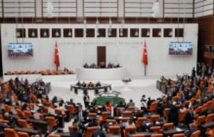 OSB ve Enerji Alanına Yönelik Düzenlemeler İçeren Kanun Teklifi yasalaştı