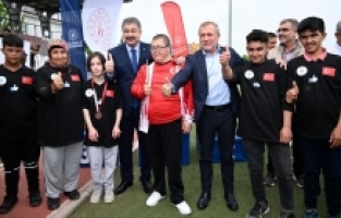 Osmaniye’de Özel Sporcular Atletizm İl Şampiyonası düzenlendi