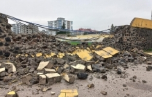 7 Ocak Stadı'nın yıkılan duvarları ne olacak? 