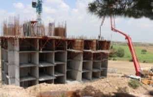 Adana'da kalıcı konutların depremzedelere yıl sonunda teslimi planlanıyor