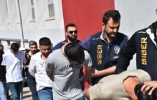 Adana'da sahte ilanla dolandırıcılık operasyonunda 2 zanlı tutuklandı