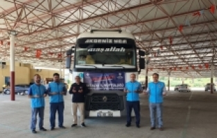 Antalya'dan Kahramanmaraş'a tırla gıda yardımı gönderildi