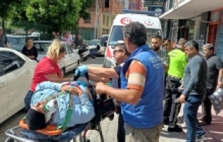 Mersin'de otomobilin çarptığı kişi yaralandı