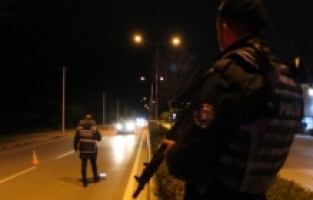 Osmaniye'de asayiş uygulamalarında yakalanan 19 zanlı tutuklandı