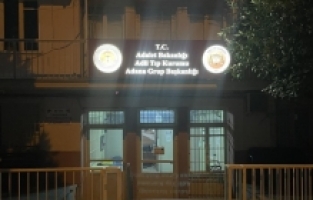 Adana'da erkek öğrenci yurdunun bahçesinde bıçaklanan güvenlik görevlisi öldü