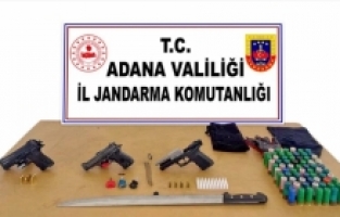 Adana'da ruhsatsız 7 silah ele geçirildi, 10 zanlı gözaltına alındı